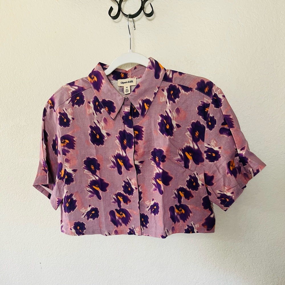 Open Edit Purple Floral Crop Button-Up Top